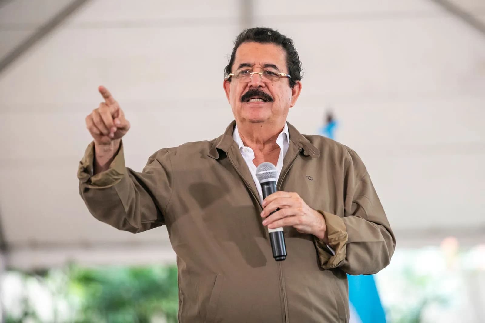 La estrategia de Mel Zelaya: análisis sobre la influencia de los colectivos en las elecciones de Honduras