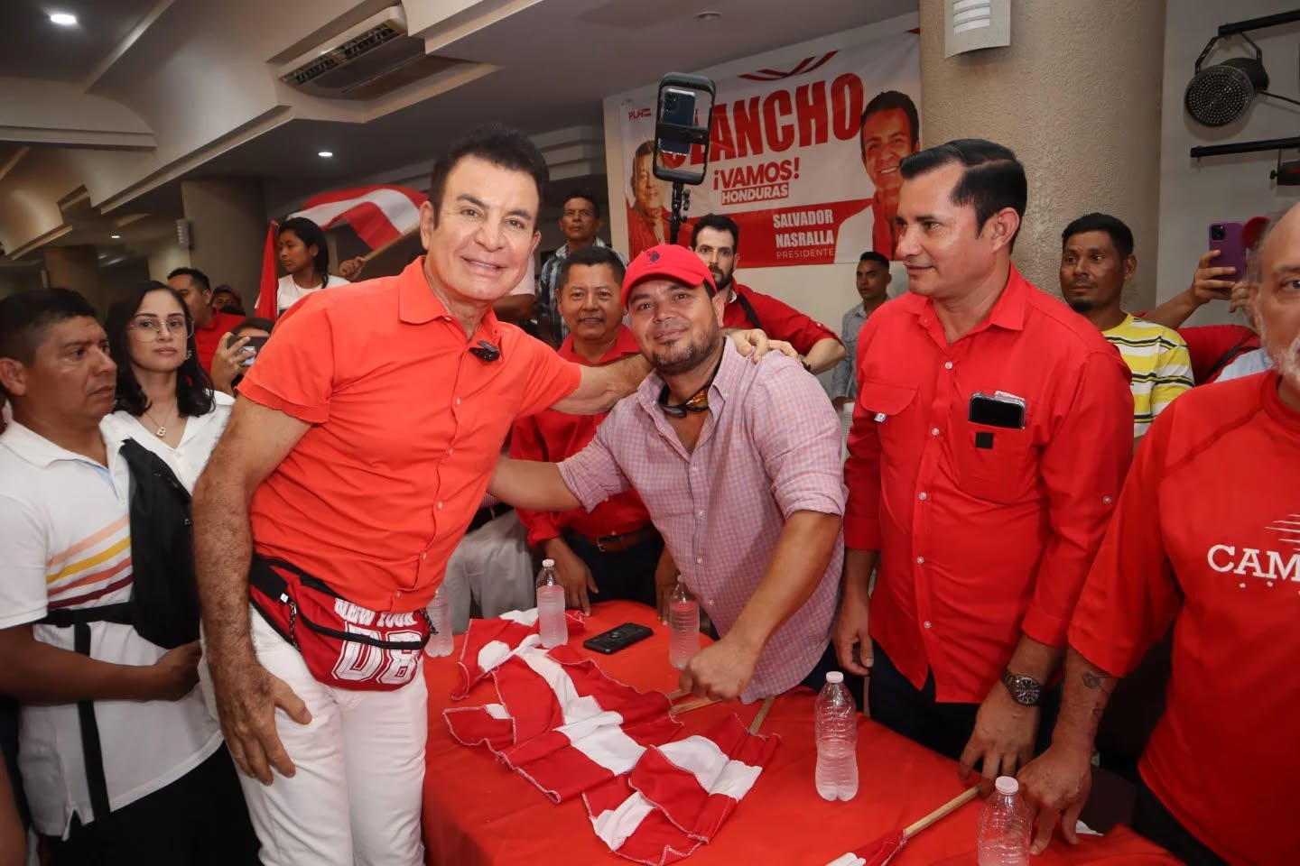 Nasralla pide bloque nacional frente a posible intento oficialista de frenar elecciones