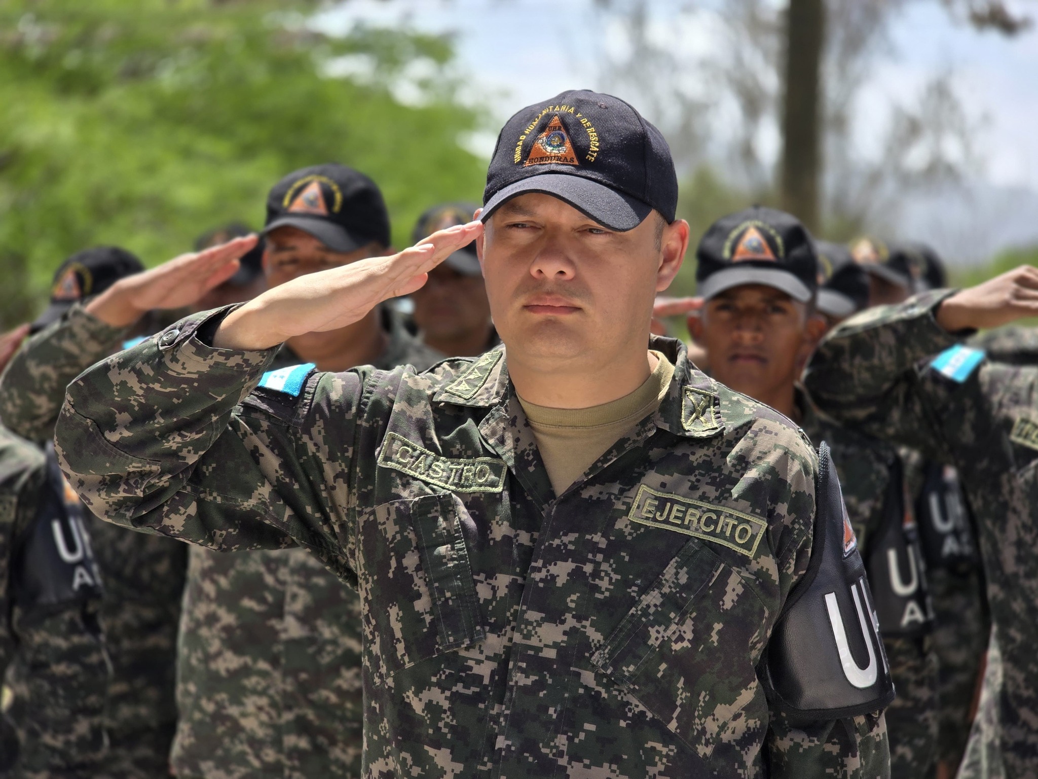 Honduras: ¿Ponen en Riesgo la Imparcialidad los Aumentos Salariales a Generales?